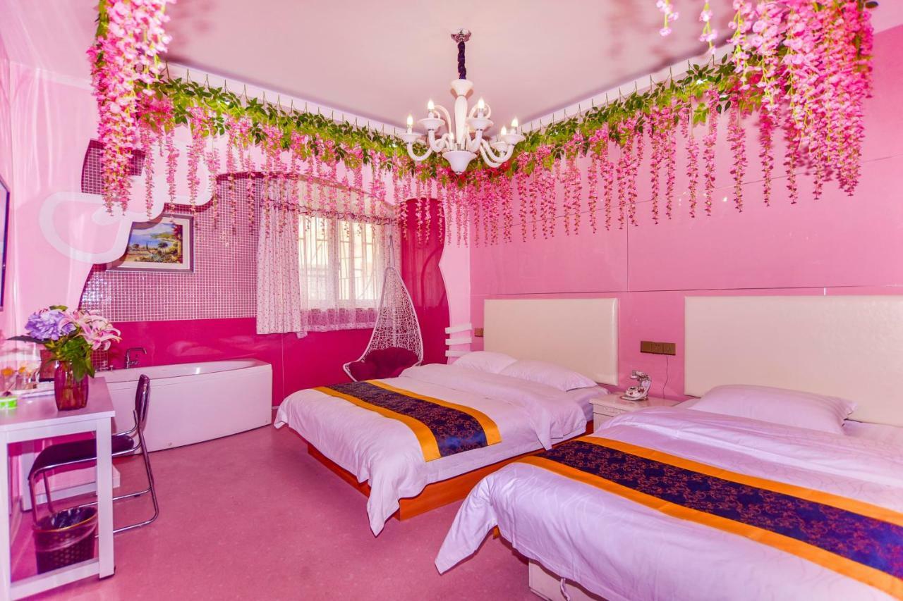 Century Hua Na Loves Boutique Hotel Qingdao Extérieur photo