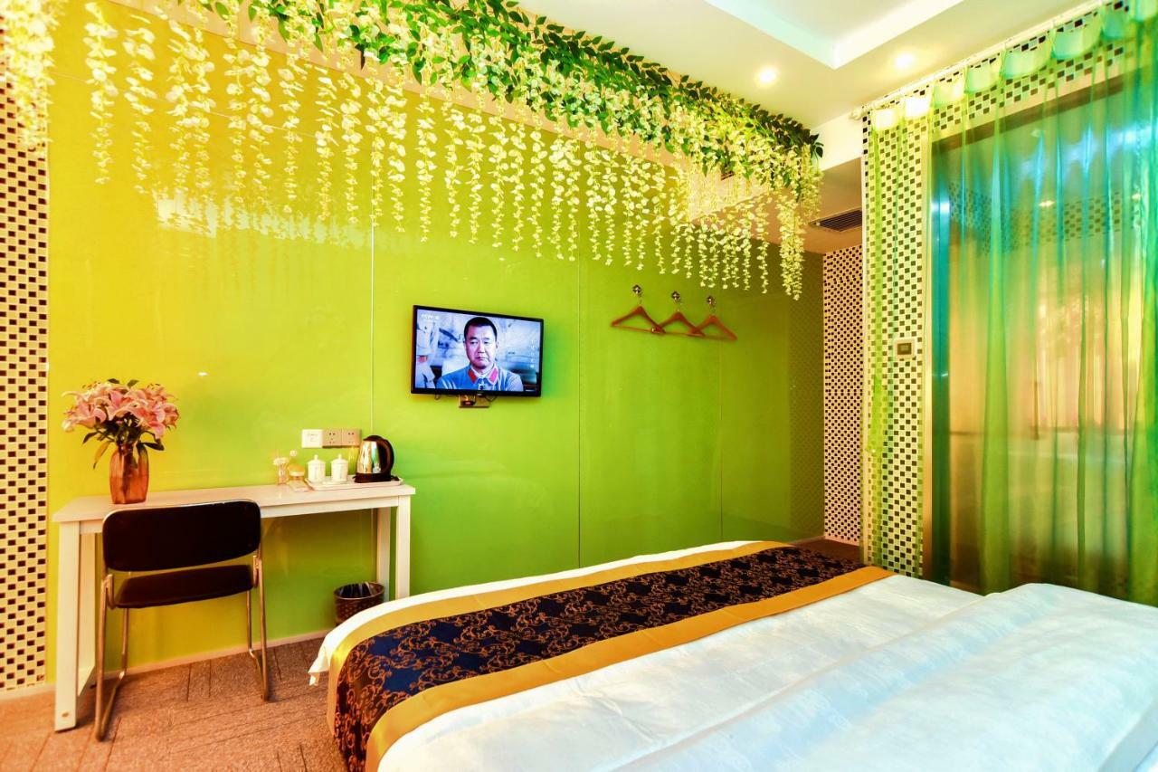 Century Hua Na Loves Boutique Hotel Qingdao Extérieur photo