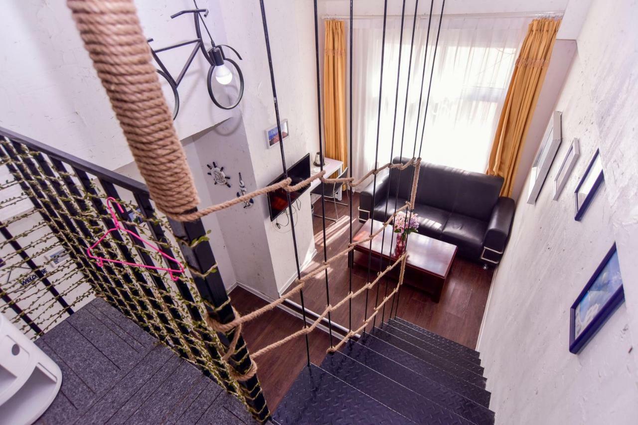 Century Hua Na Loves Boutique Hotel Qingdao Extérieur photo