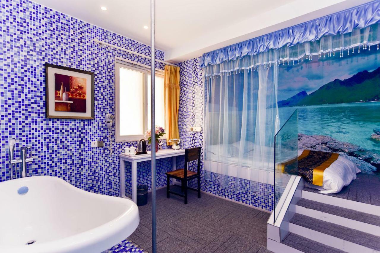 Century Hua Na Loves Boutique Hotel Qingdao Extérieur photo